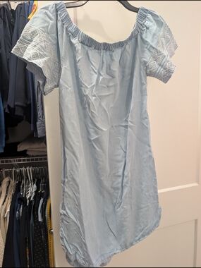 Athleta Light Blue Embroidered Off-Shoulder Swim Coverup
